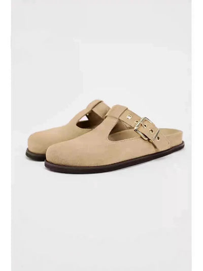 Vintage-Inspired Mule Flats